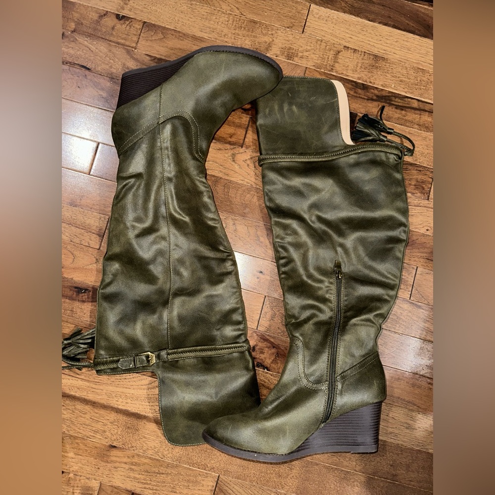 Size 11 wide calf - knee high boots